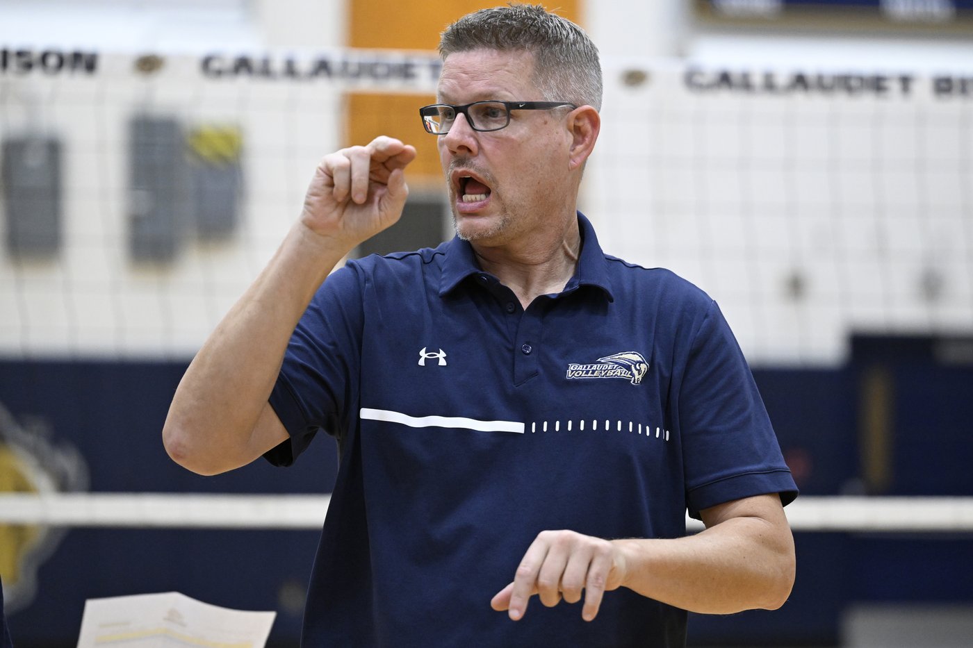 Gallaudet women's volleyball team is signing, quietly winning and rolling into the NCAA Tournament | iNFOnews.ca