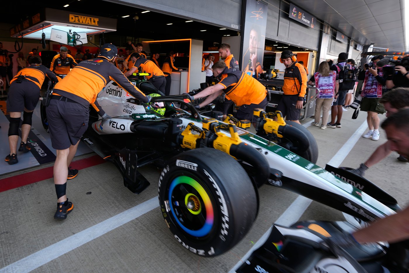 White and green McLarens reflect F1’s movie heritage at British Grand Prix | iNFOnews.ca