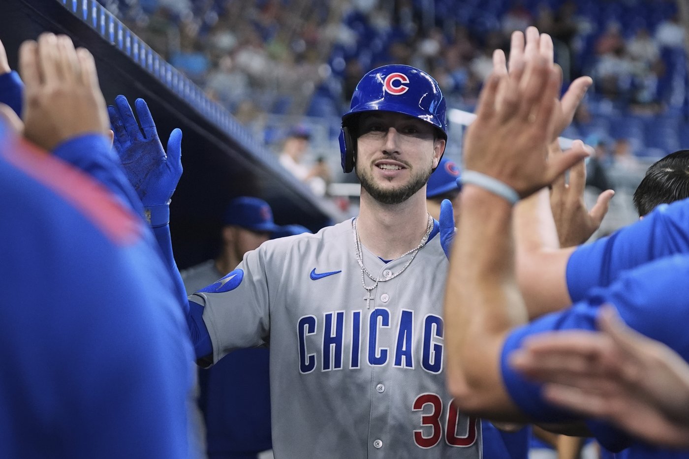 Suzuki hits 2-run HR to cap 8-run sixth inning as Cubs beat Marlins 14-1 | iNFOnews.ca