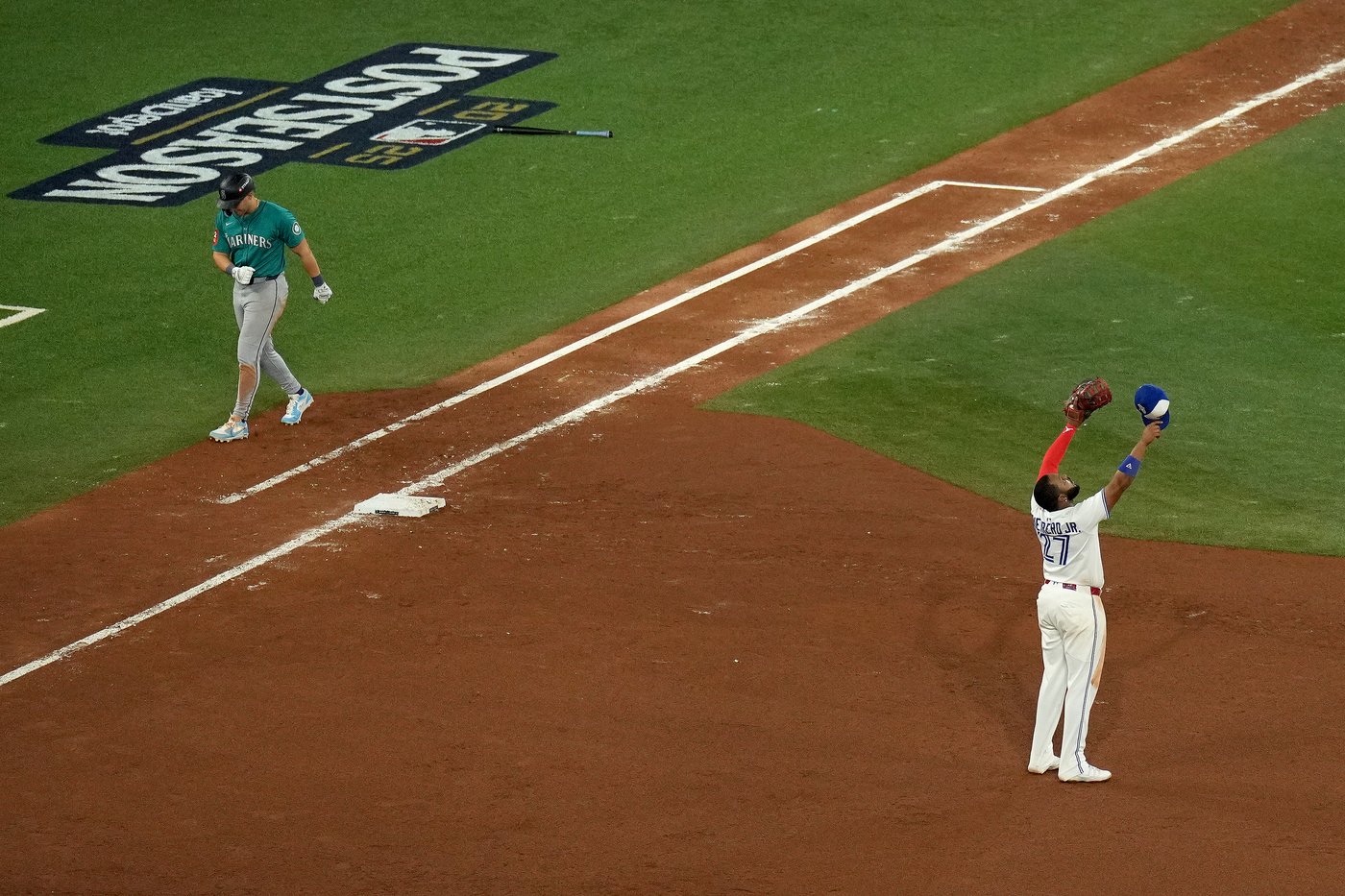 Blue Jays force Game 7 in AL Championship Series with 6-2 win over Mariners | iNFOnews.ca