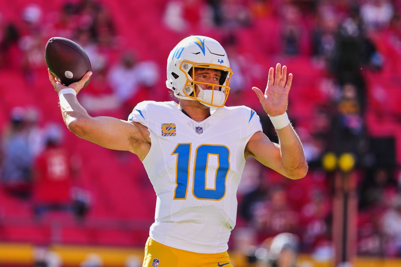 Rams and Chargers share a city, not a rivalry as they head into their first meeting in 4 seasons | iNFOnews.ca Rams and Chargers share a city, not a rivalry as they head into their first meeting in 4 seasons | iNFOnews.ca