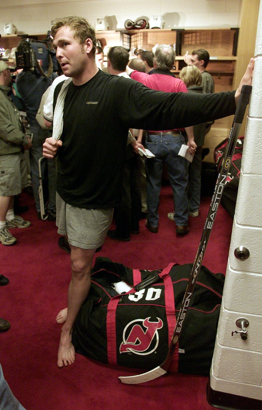 'You don't want any negativity': Why most NHL goalies don't speak on game day | iNFOnews.ca