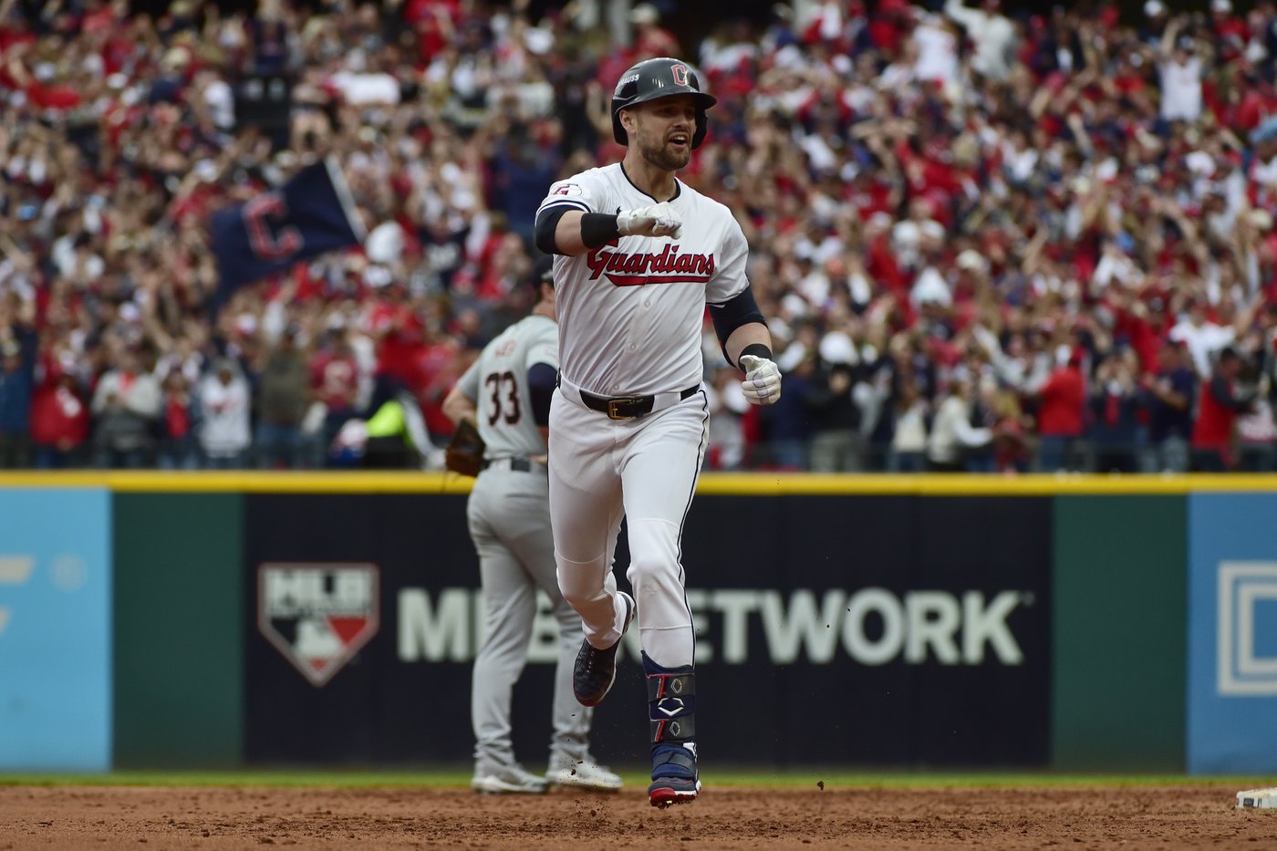 Thomas hits grand slam off Skubal, Guardians down Tigers 7-3 to reach AL Championship Series | iNFOnews.ca Thomas hits grand slam off Skubal, Guardians down Tigers 7-3 to reach AL Championship Series | iNFOnews.ca