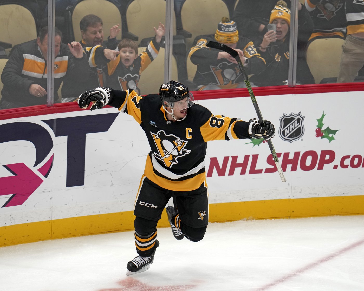 Penguins' Crosby scores 600th NHL goal | iNFOnews.ca