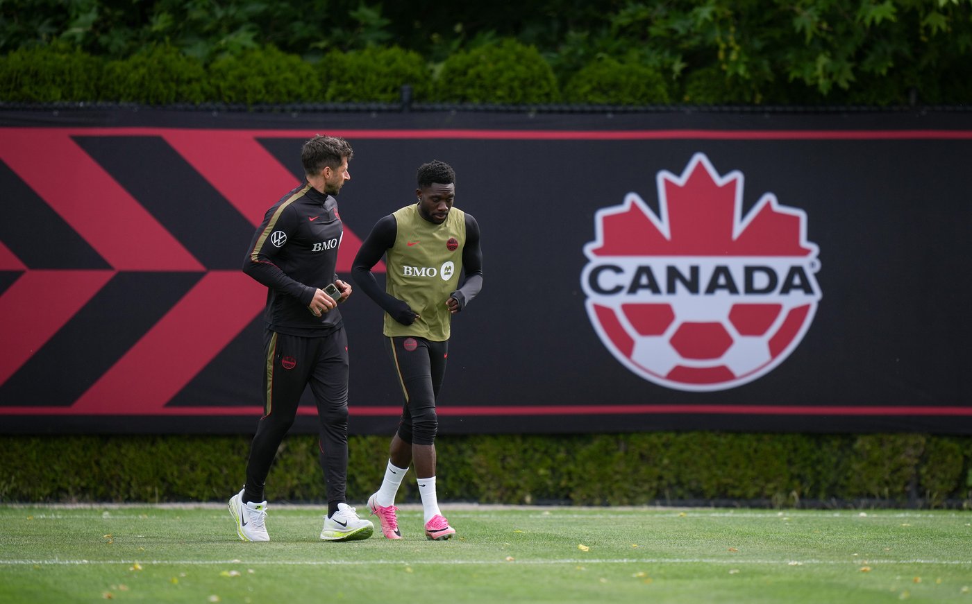 Canada's Davies 'more than ready' to play World Cup game vs. South Africa: coach | iNFOnews.ca Canada's Davies 'more than ready' to play World Cup game vs. South Africa: coach | iNFOnews.ca