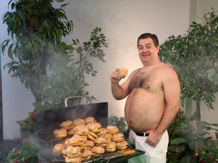 Randy's Cheeseburger Picnic promo photo