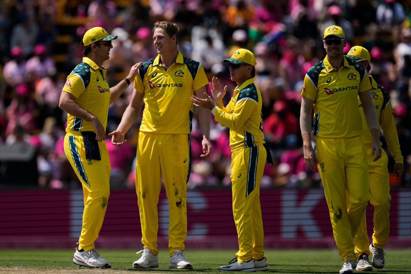Miller and Bavuma lead South Africa to a win in 2nd cricket ODI and a series victory over Australia | iNFOnews.ca Miller and Bavuma lead South Africa to a win in 2nd cricket ODI and a series victory over Australia | iNFOnews.ca