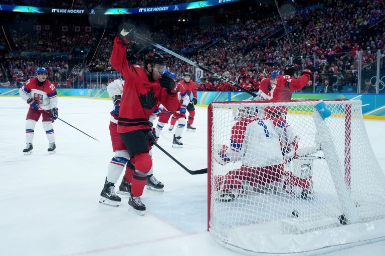 CP NewsAlert: Marner scores in OT, Canada beats Czechia 4-3 | iNFOnews.ca