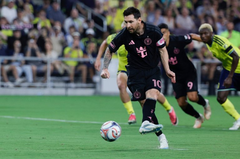 Lionel Messi and Ian Fray are fined over separate incidents involving Inter Miami teammates | iNFOnews.ca
