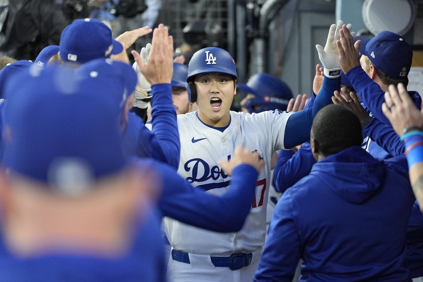 The Big Sho: Ohtani hits tying 3-run homer in playoff debut for the Los Angeles Dodgers in NLDS win | iNFOnews.ca