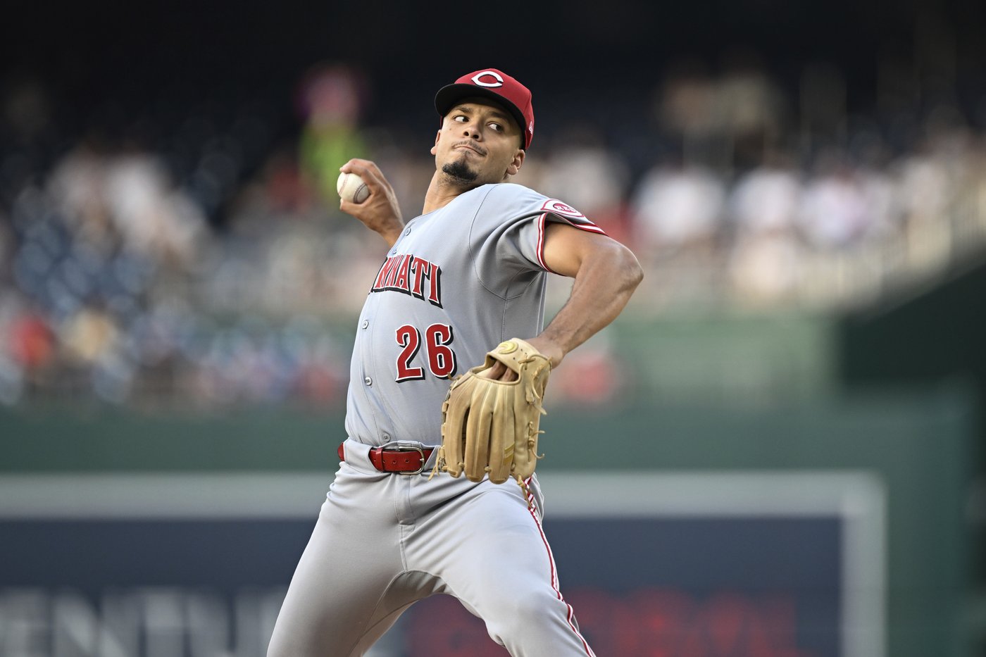 Nationals' explosive 5th inning secures series win over Reds | iNFOnews.ca