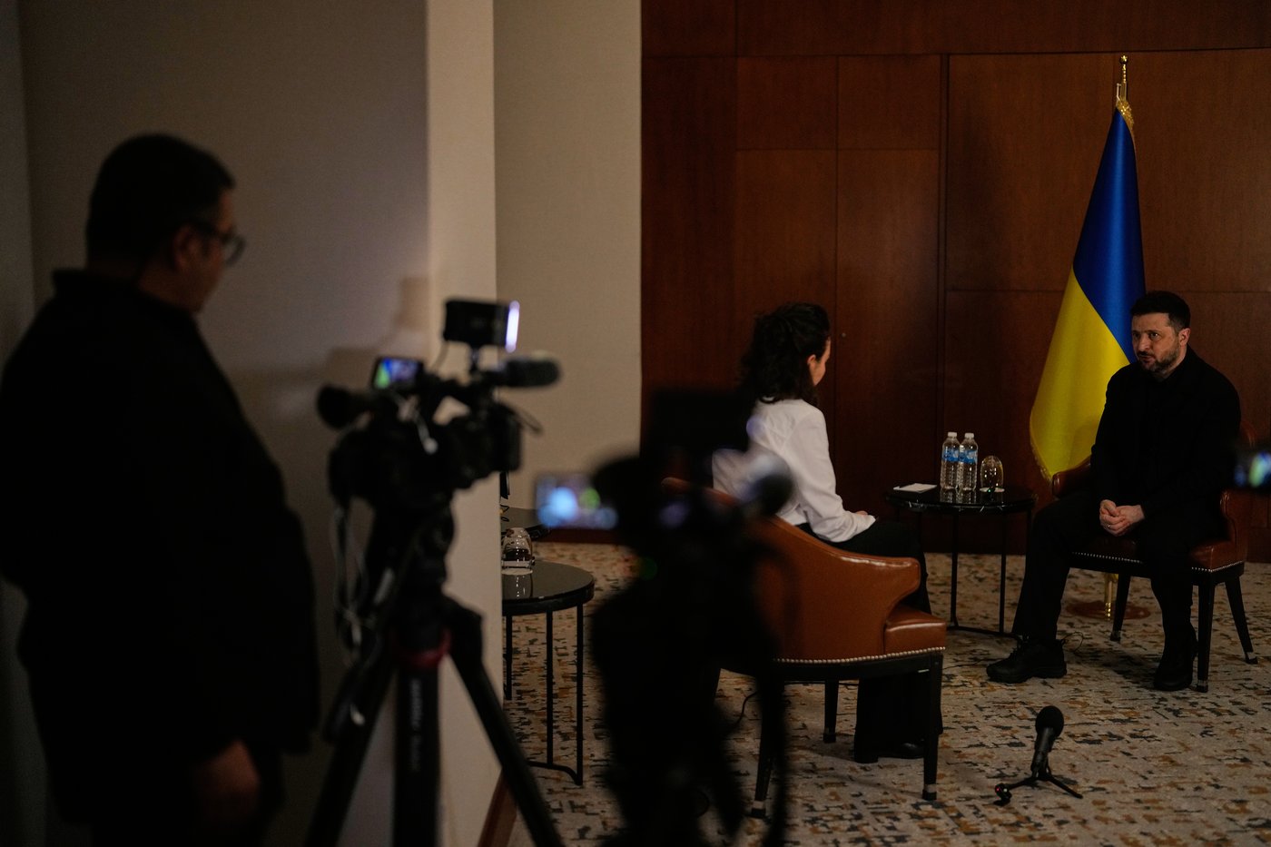 A long Mideast war could take away from support for Ukraine, Zelenskyy tells the AP | iNFOnews.ca A long Mideast war could take away from support for Ukraine, Zelenskyy tells the AP | iNFOnews.ca