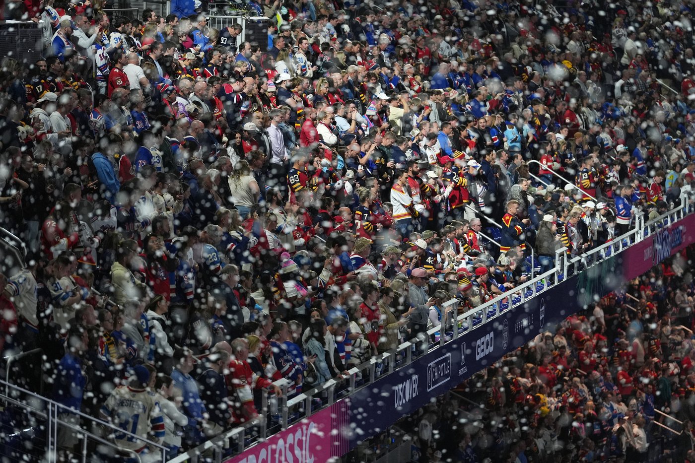 Florida Panthers and New York Rangers bring 'Miami Vice' flair to Winter Classic | iNFOnews.ca