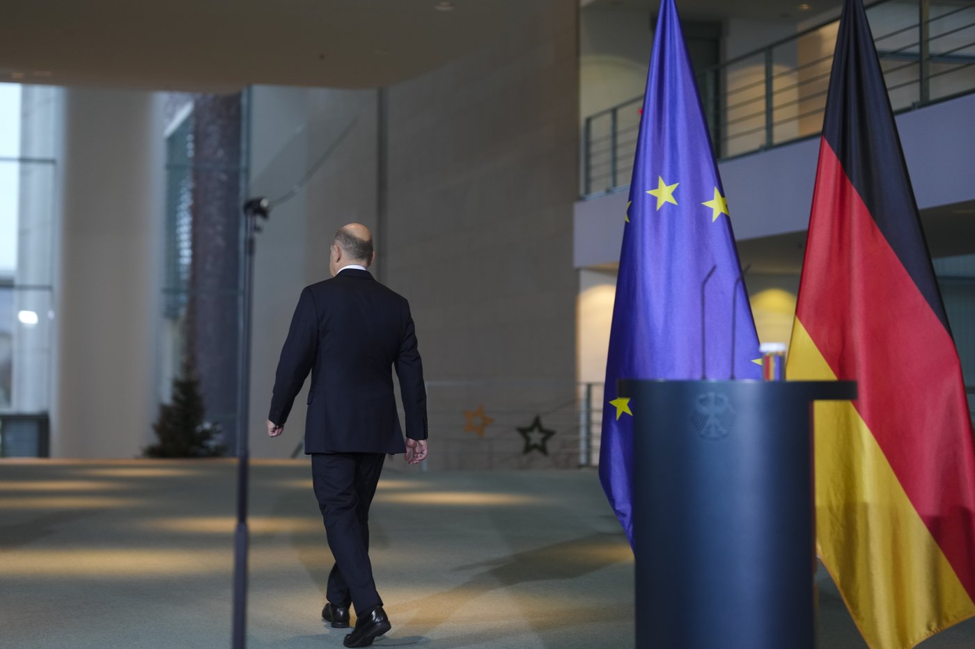 Germany's Scholz faces a confidence vote. It's expected to lead to an election in February | iNFOnews.ca