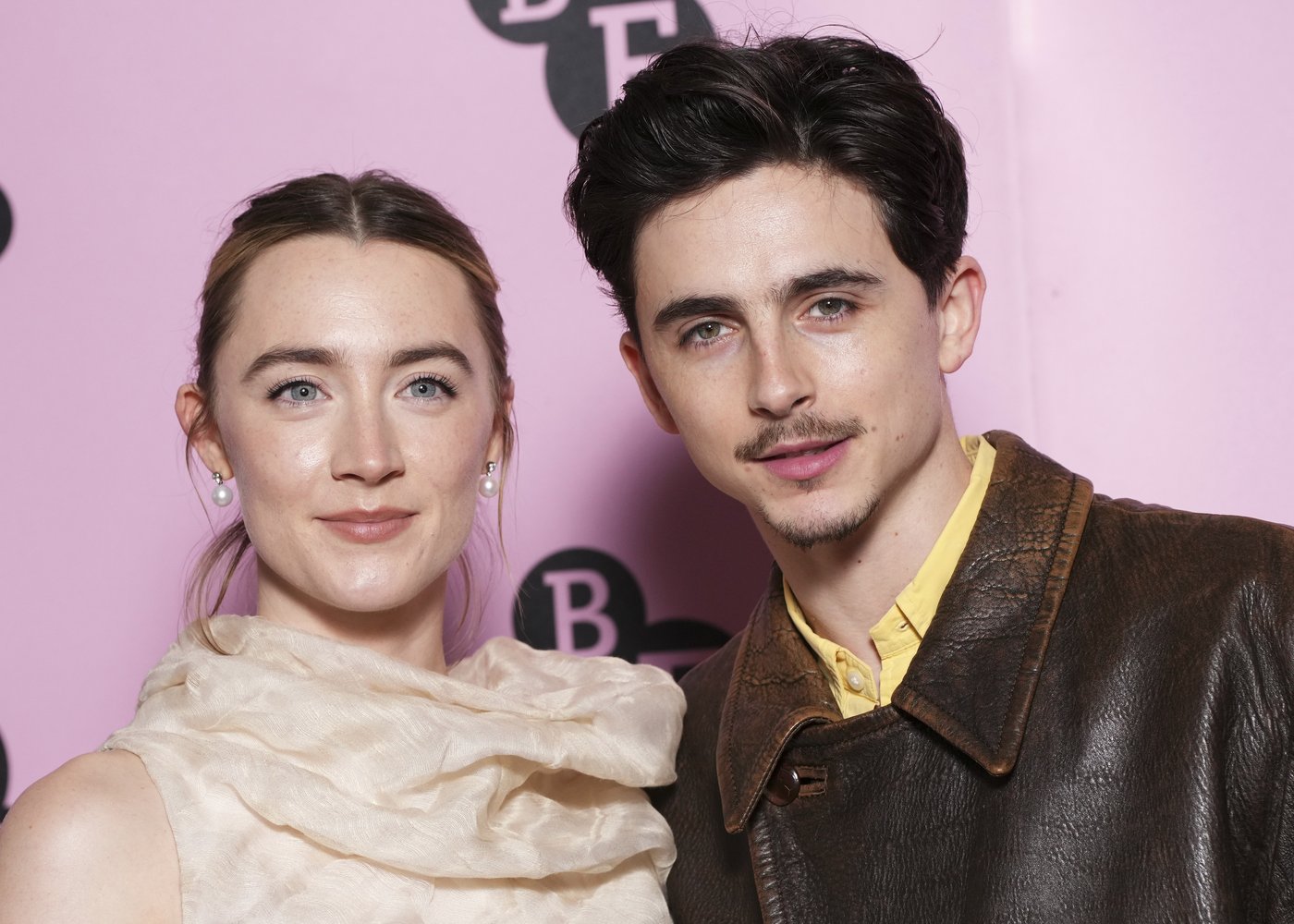 Timothée Chalamet and Saoirse Ronan chat fame and friendship | iNFOnews.ca