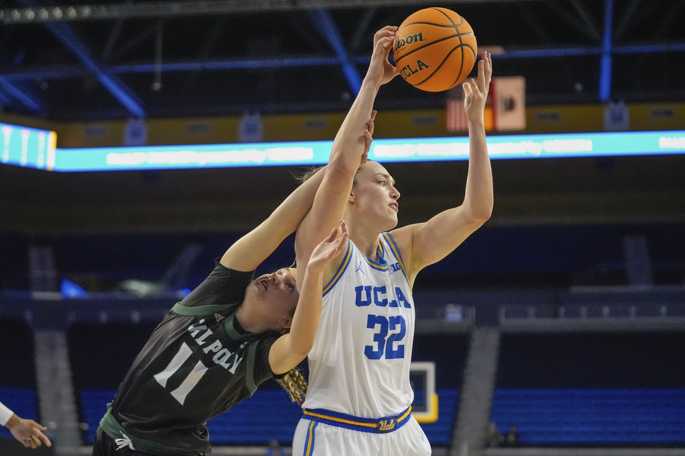 Janiah Barker records her 4th double-double of the season as No. 1 UCLA defeats Cal Poly 69-37 | iNFOnews.ca Janiah Barker records her 4th double-double of the season as No. 1 UCLA defeats Cal Poly 69-37 | iNFOnews.ca