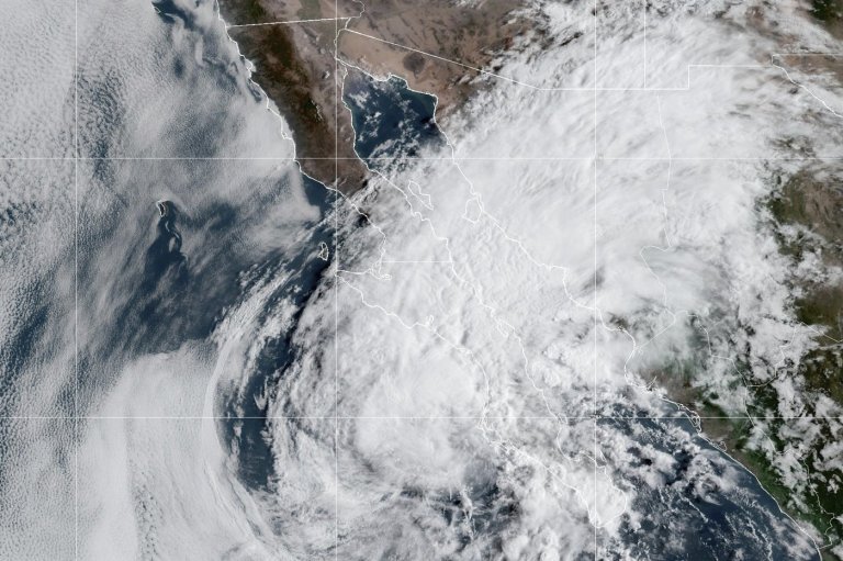 Lorena becomes a post-tropical storm as risks of flooding hang over parts of western Mexico | iNFOnews.ca