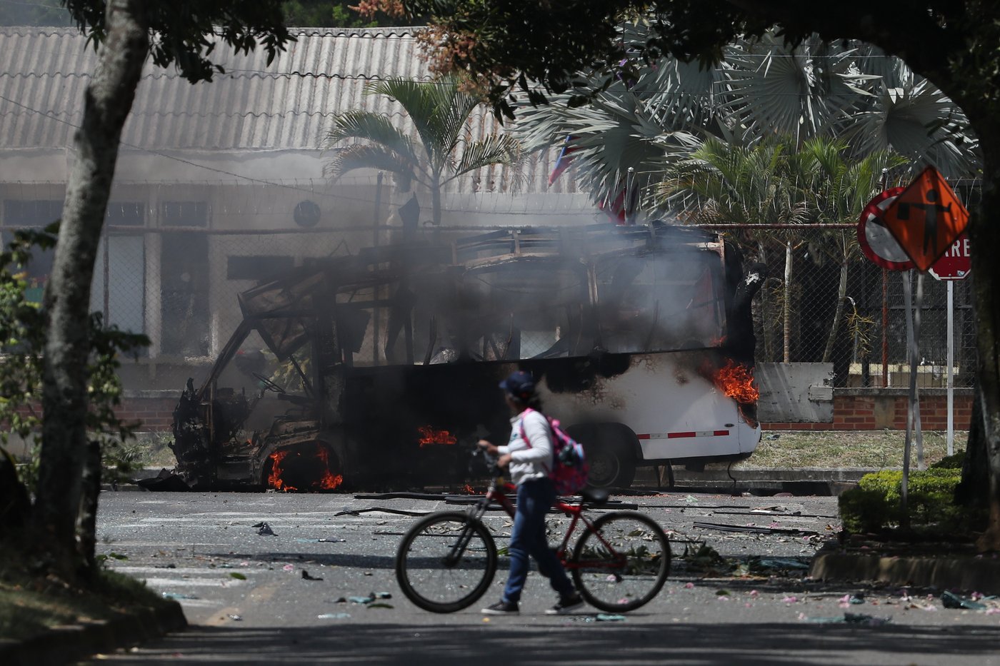 Colombia hit by wave of attacks ahead of presidential election, in photos | iNFOnews.ca