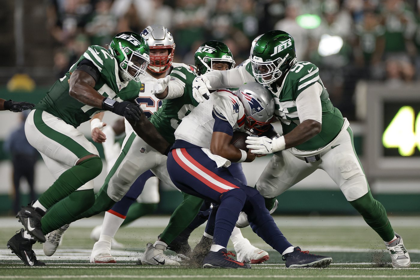 The 49ers hope a visit from the struggling Patriots helps them snap out of their 2-game skid | iNFOnews.ca