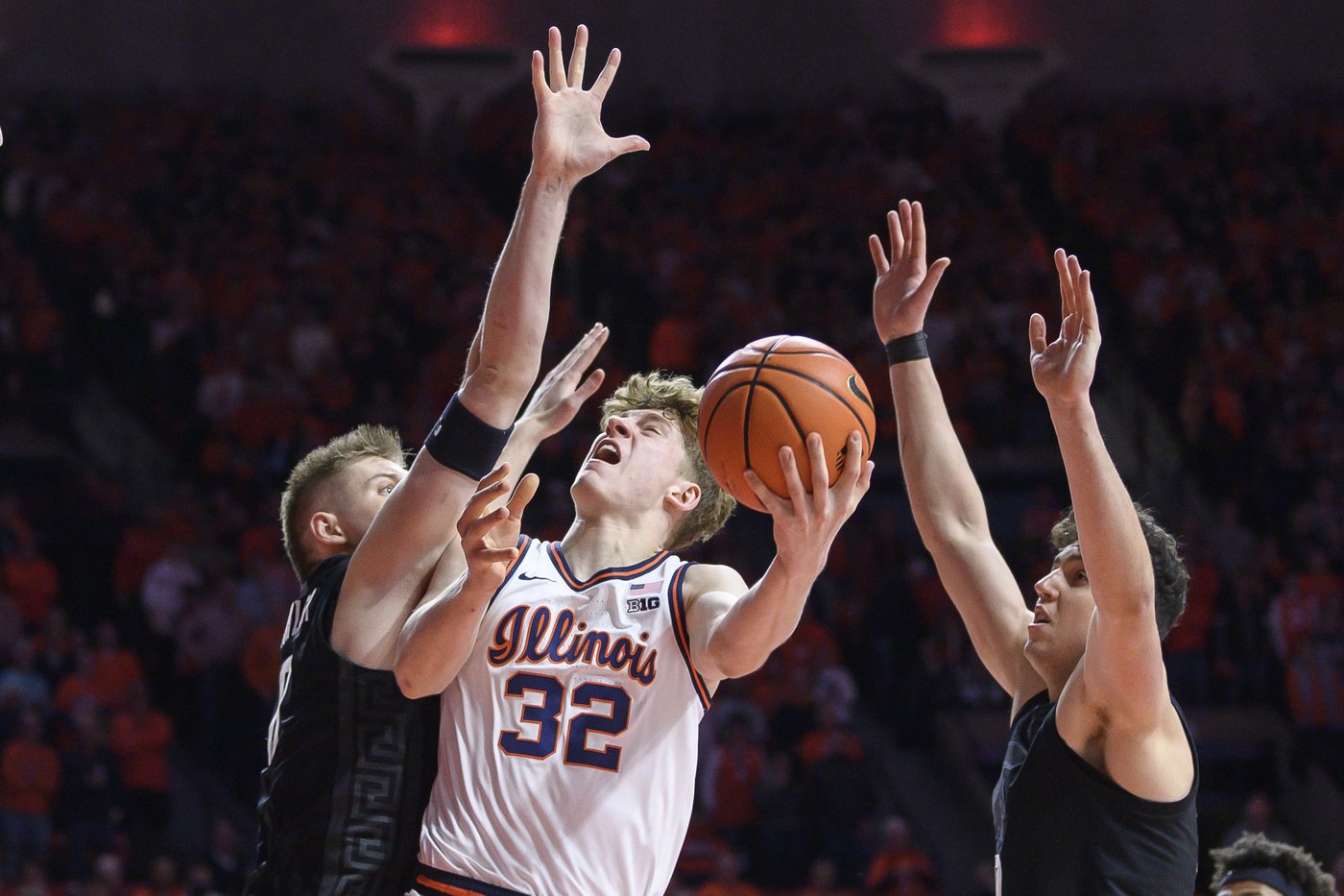 No. 11 Michigan State beats Illinois 79-65; Izzo passes Knight in Big Ten coaching victories | iNFOnews.ca