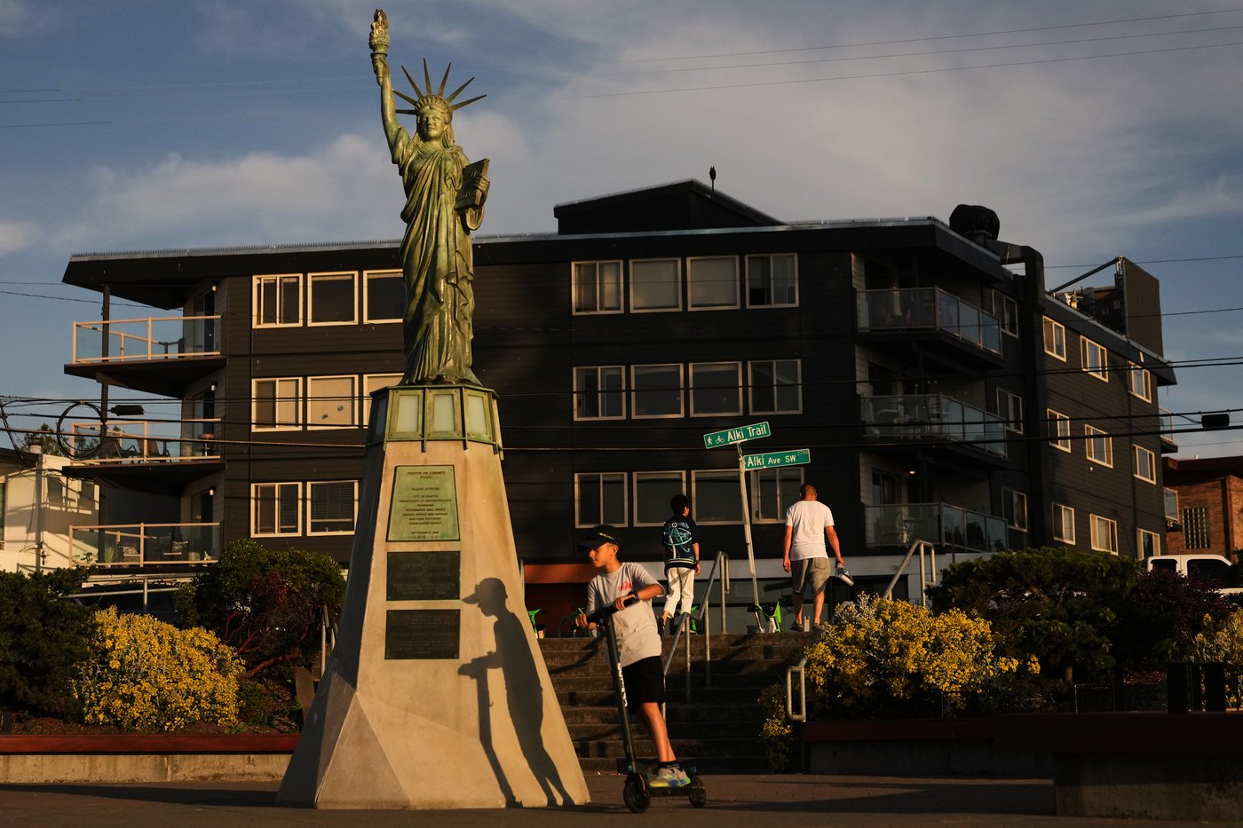 Photos of enduring American symbols across the globe as US turns 250 | iNFOnews.ca