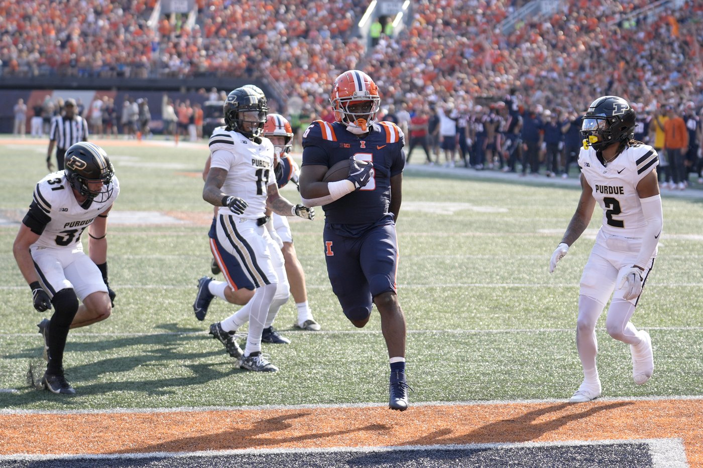 No. 23 Illinois outlasts Purdue 50-49 in overtime on sack on 2-point conversion | iNFOnews.ca No. 23 Illinois outlasts Purdue 50-49 in overtime on sack on 2-point conversion | iNFOnews.ca