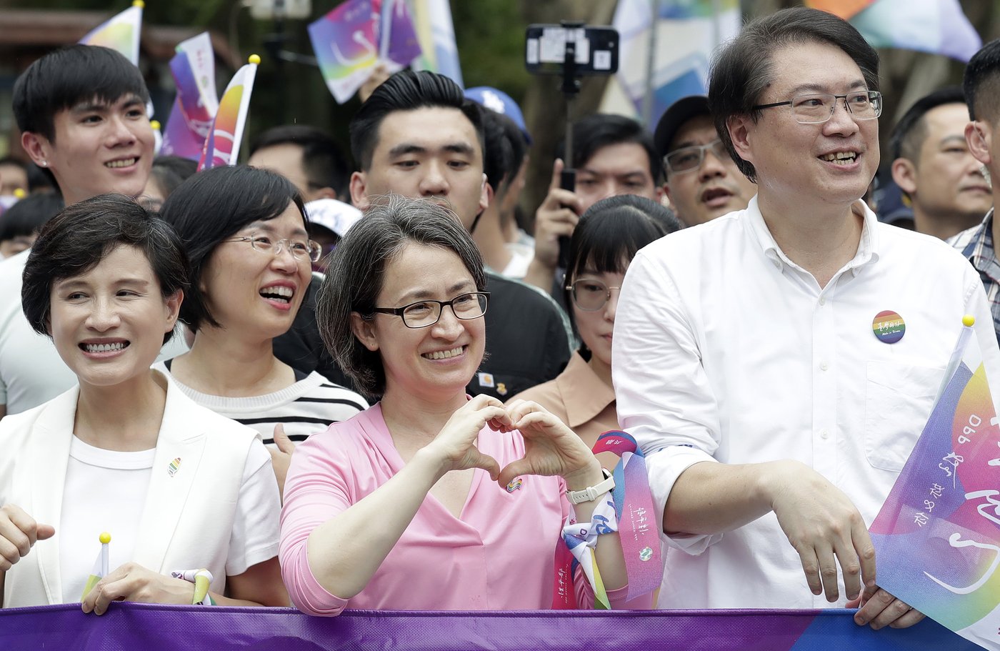 Thousands gather for colorful celebration at Taiwan Pride parade | iNFOnews.ca Thousands gather for colorful celebration at Taiwan Pride parade | iNFOnews.ca