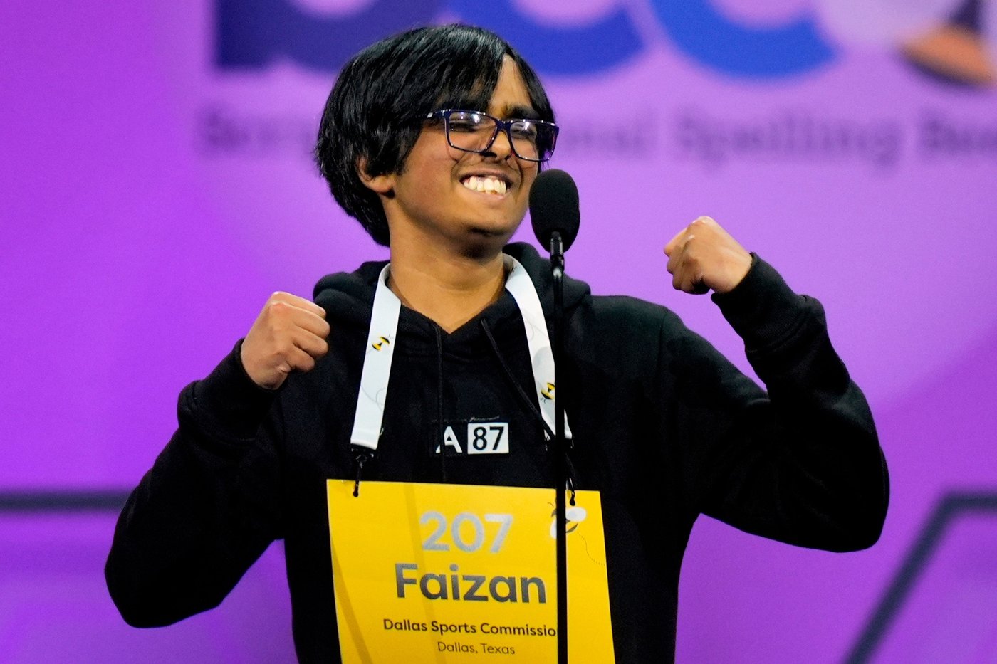 Scott Remer, the only full-time spelling bee coach, charges $180 an hour. Champs say he's worth it | iNFOnews.ca Scott Remer, the only full-time spelling bee coach, charges $180 an hour. Champs say he's worth it | iNFOnews.ca