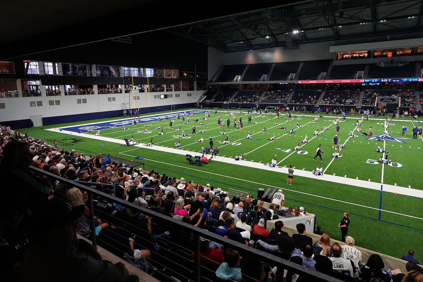 Cowboys have a pretty 'cool' way of tracking the heat as they settle for indoor practices | iNFOnews.ca
