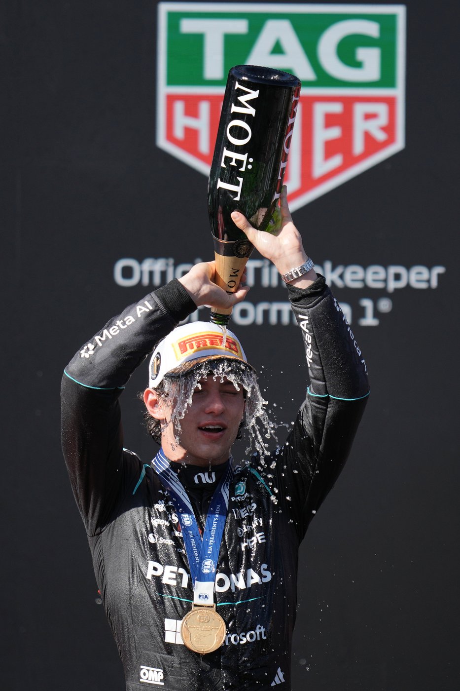 Antonelli wins first Formula 1 race in Madrid in 45 years after unlucky break for pole-sitter Norris | iNFOnews.ca Antonelli wins first Formula 1 race in Madrid in 45 years after unlucky break for pole-sitter Norris | iNFOnews.ca