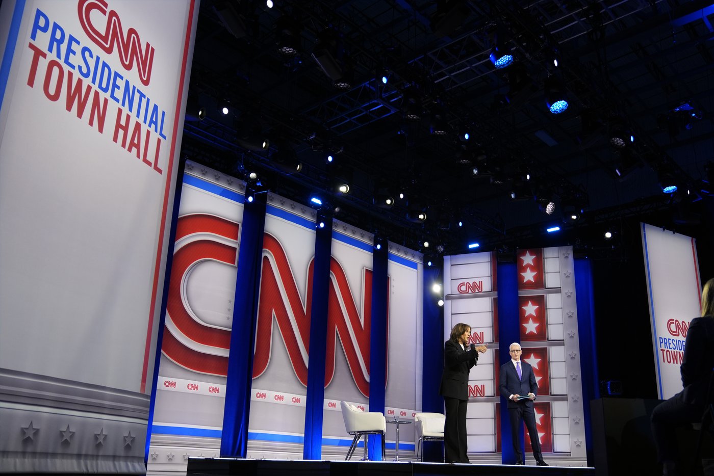 Harris says Trump 'is a fascist' after his ex-chief of staff says he wanted generals like Hitler's | iNFOnews.ca Harris says Trump 'is a fascist' after his ex-chief of staff says he wanted generals like Hitler's | iNFOnews.ca