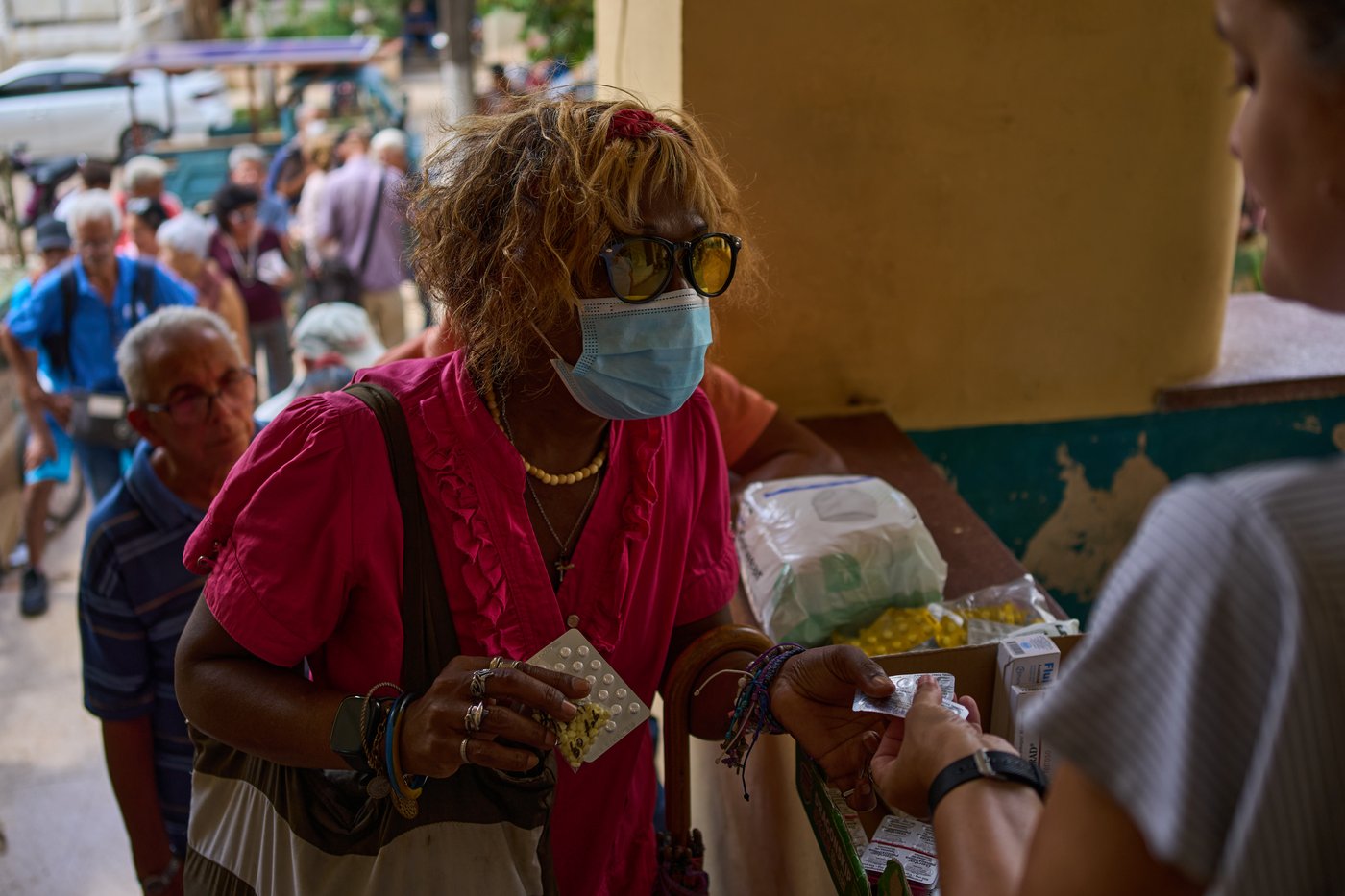 Cubans turn to free community pharmacies as medicines grow scarce | iNFOnews.ca
