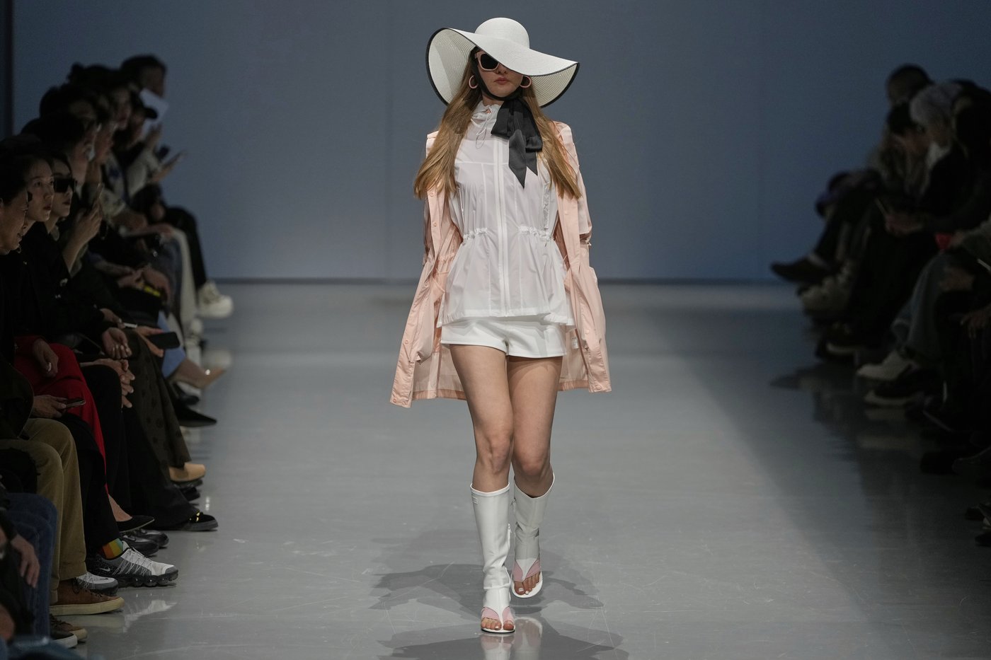 PHOTO COLLECTION: Fashion week in China | iNFOnews.ca PHOTO COLLECTION: Fashion week in China | iNFOnews.ca