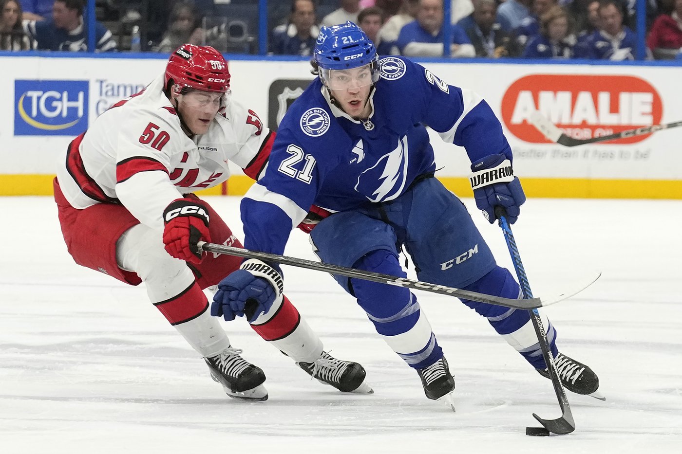 Brayden Point scores with 52 seconds to play to lift Lightning to 3-2 win over Hurricanes | iNFOnews.ca Brayden Point scores with 52 seconds to play to lift Lightning to 3-2 win over Hurricanes | iNFOnews.ca