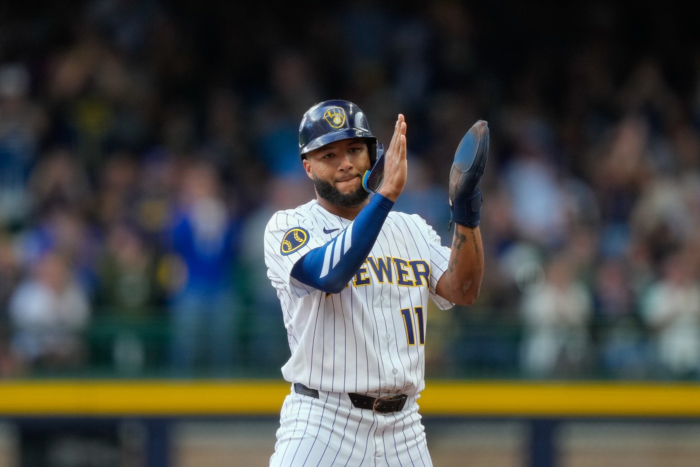Misiorowski continues Cy Young Award push and Turang gets 100th RBI as Brewers beat Cardinals 6-4 | iNFOnews.ca