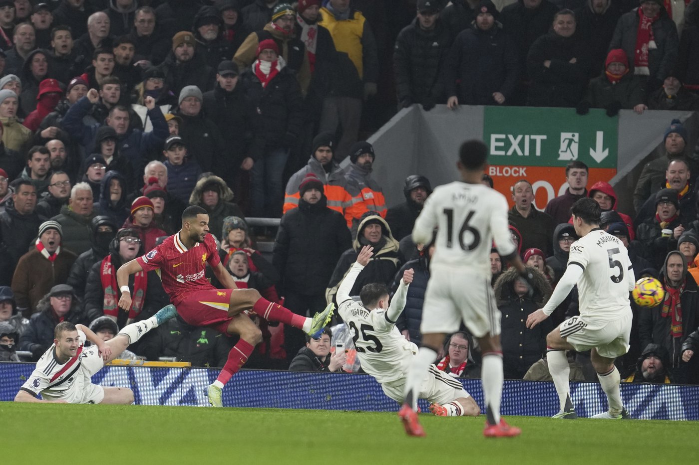 Diallo goal seals 2-2 draw for Man United against Liverpool | iNFOnews.ca