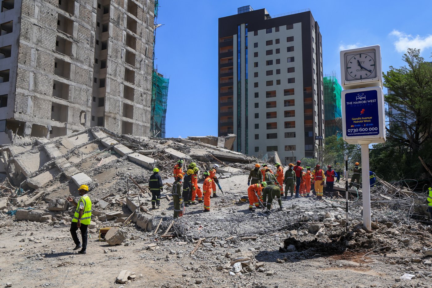 A tall building under construction collapses in Nairobi, with 4 believed to be trapped | iNFOnews.ca