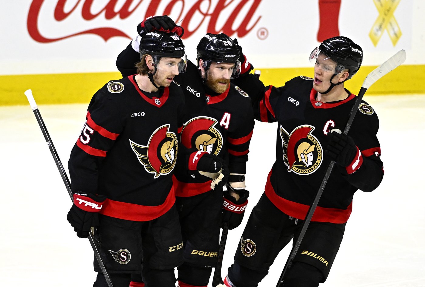Sorokin, Thompson, Sanderson named NHL's three stars of the week | iNFOnews.ca
