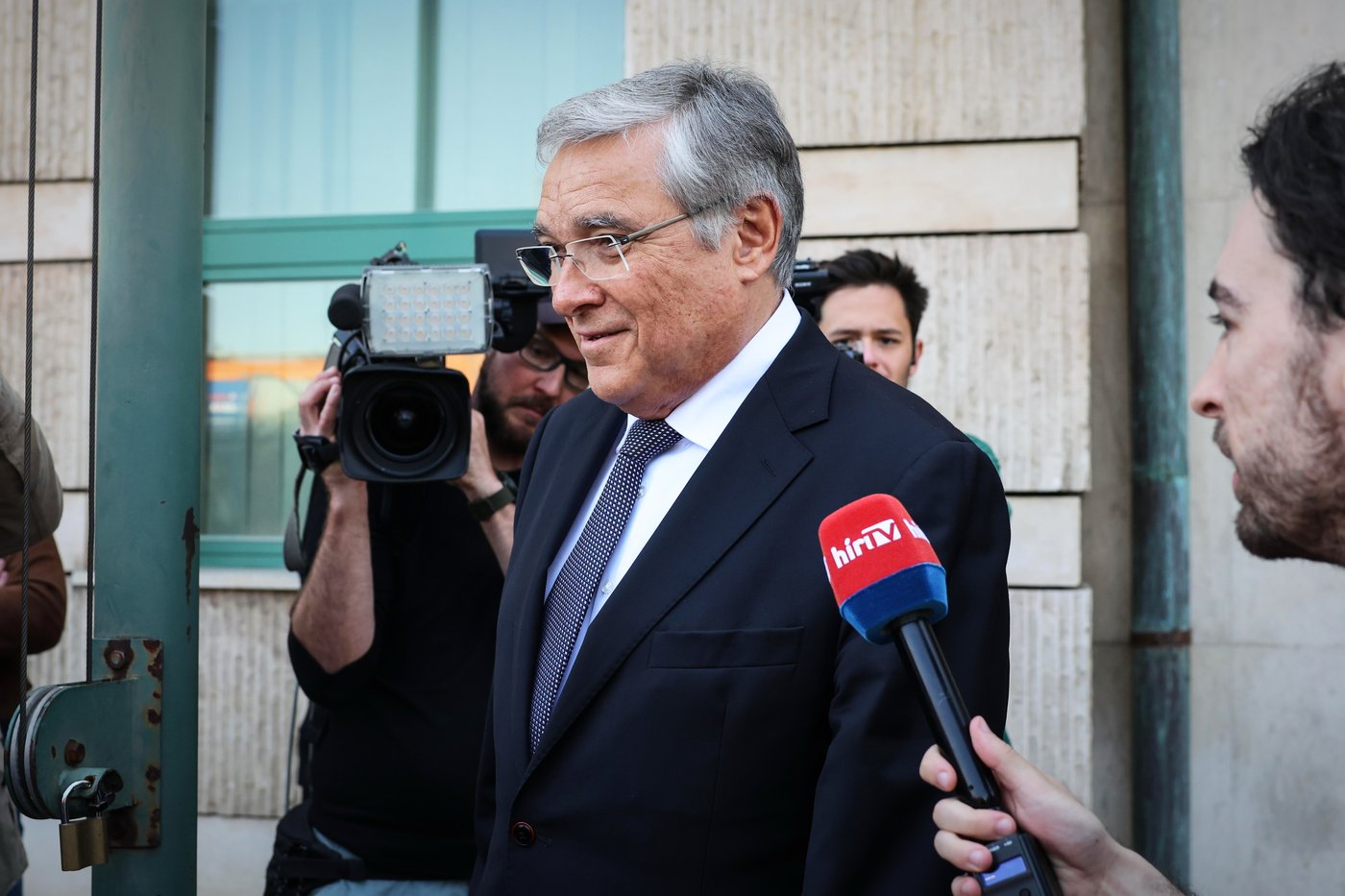 Hungary expels 10 Russian diplomats as it shifts away from previous pro-Moscow stance | iNFOnews.ca