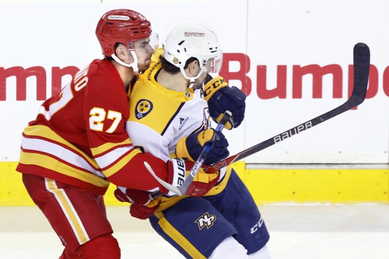Flames frustrated with effort, errors in 4-3 loss to Predators | iNFOnews.ca