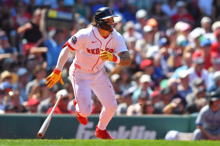 Surging Red Sox topple Blue Jays 6-1 | iNFOnews.ca