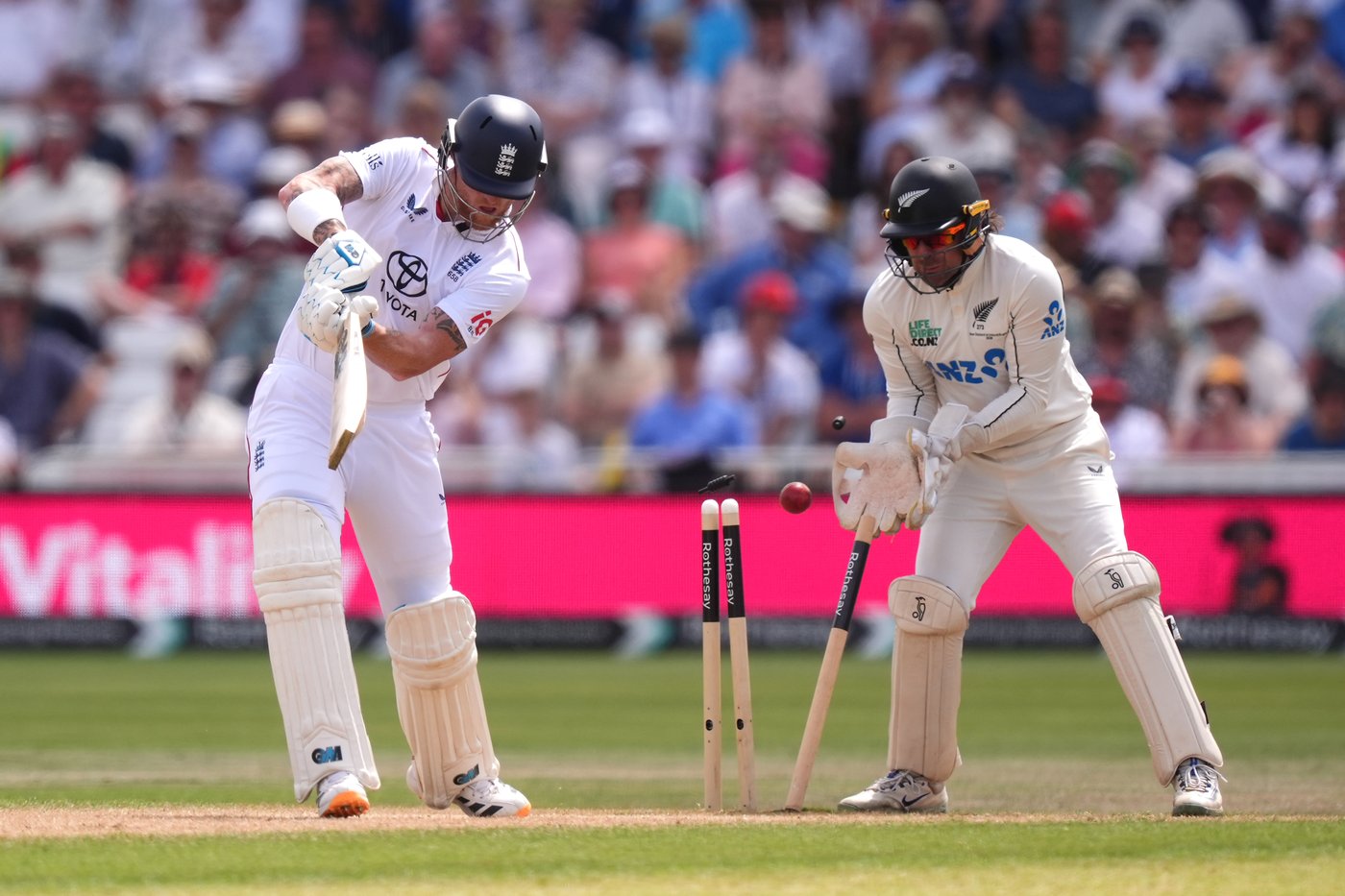 Ravindra's 60 pushes New Zealand 204 ahead of England at Trent Bridge | iNFOnews.ca Ravindra's 60 pushes New Zealand 204 ahead of England at Trent Bridge | iNFOnews.ca