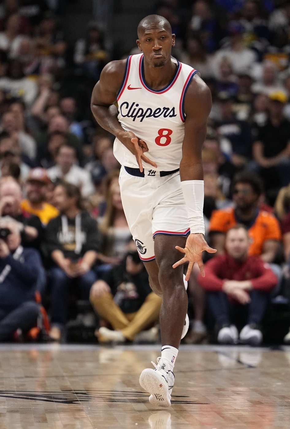 Harden, Powell help Clippers overcome Jokic's 41 points to beat Nuggets 109-104 | iNFOnews.ca Harden, Powell help Clippers overcome Jokic's 41 points to beat Nuggets 109-104 | iNFOnews.ca