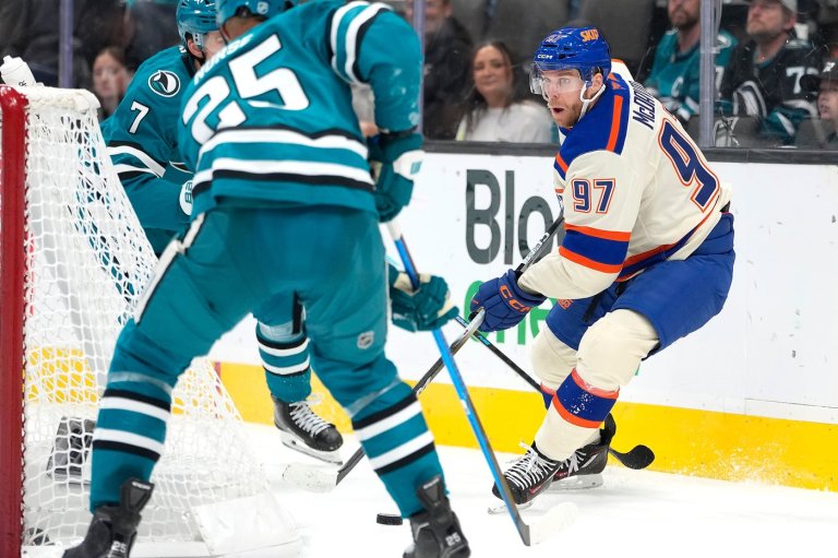 McDavid posts 10th assist as surging Oilers beat Sharks 3-1 | iNFOnews.ca