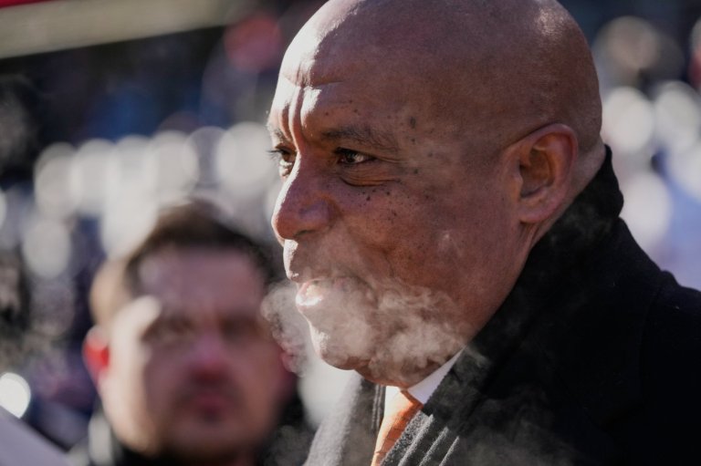 Bears mull move to Indiana with effort to secure public funding for stadium in Illinois stalled | iNFOnews.ca