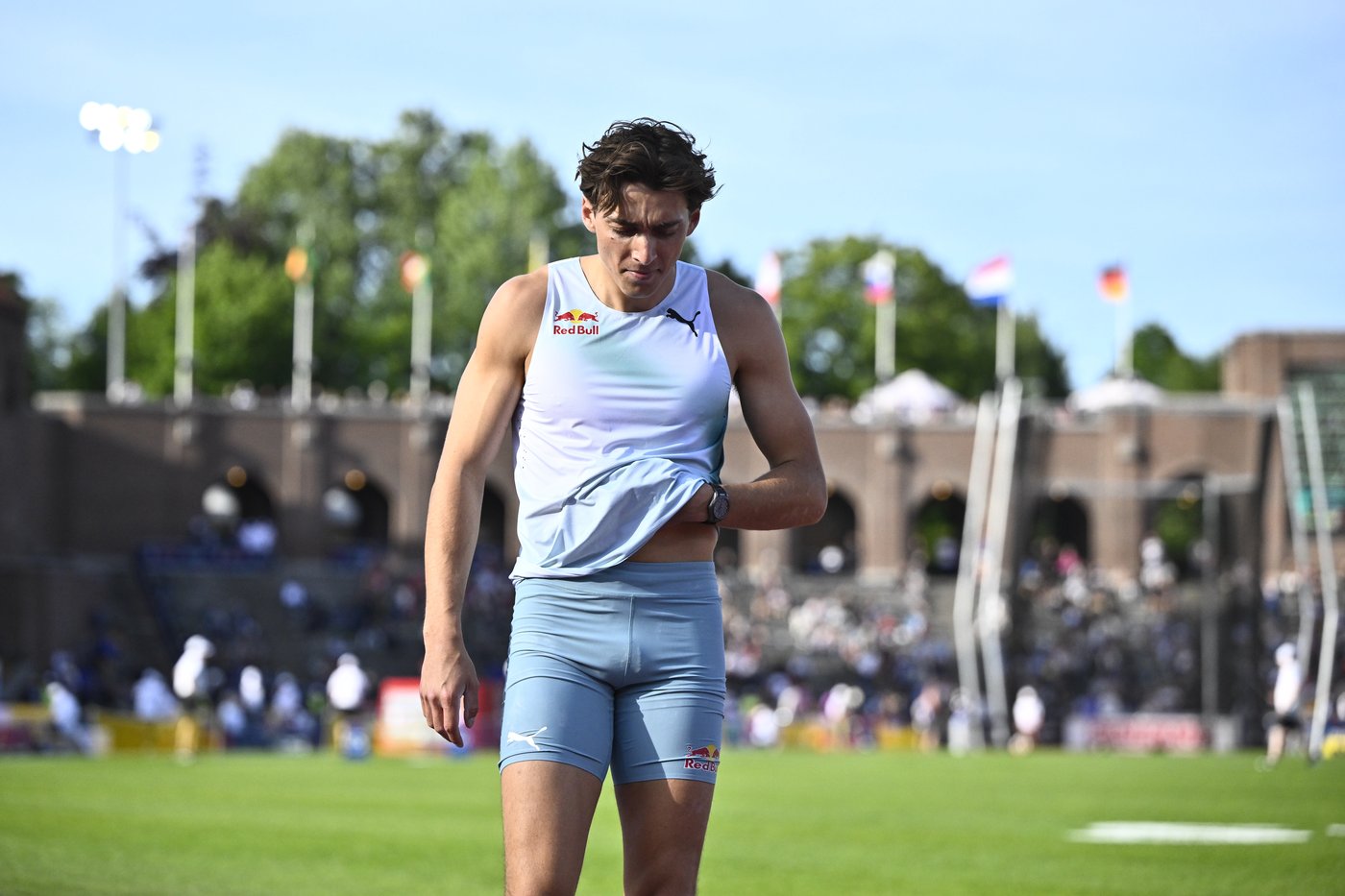 Pole vault star Duplantis loses for 1st time in 3 years at home Diamond League event | iNFOnews.ca Pole vault star Duplantis loses for 1st time in 3 years at home Diamond League event | iNFOnews.ca