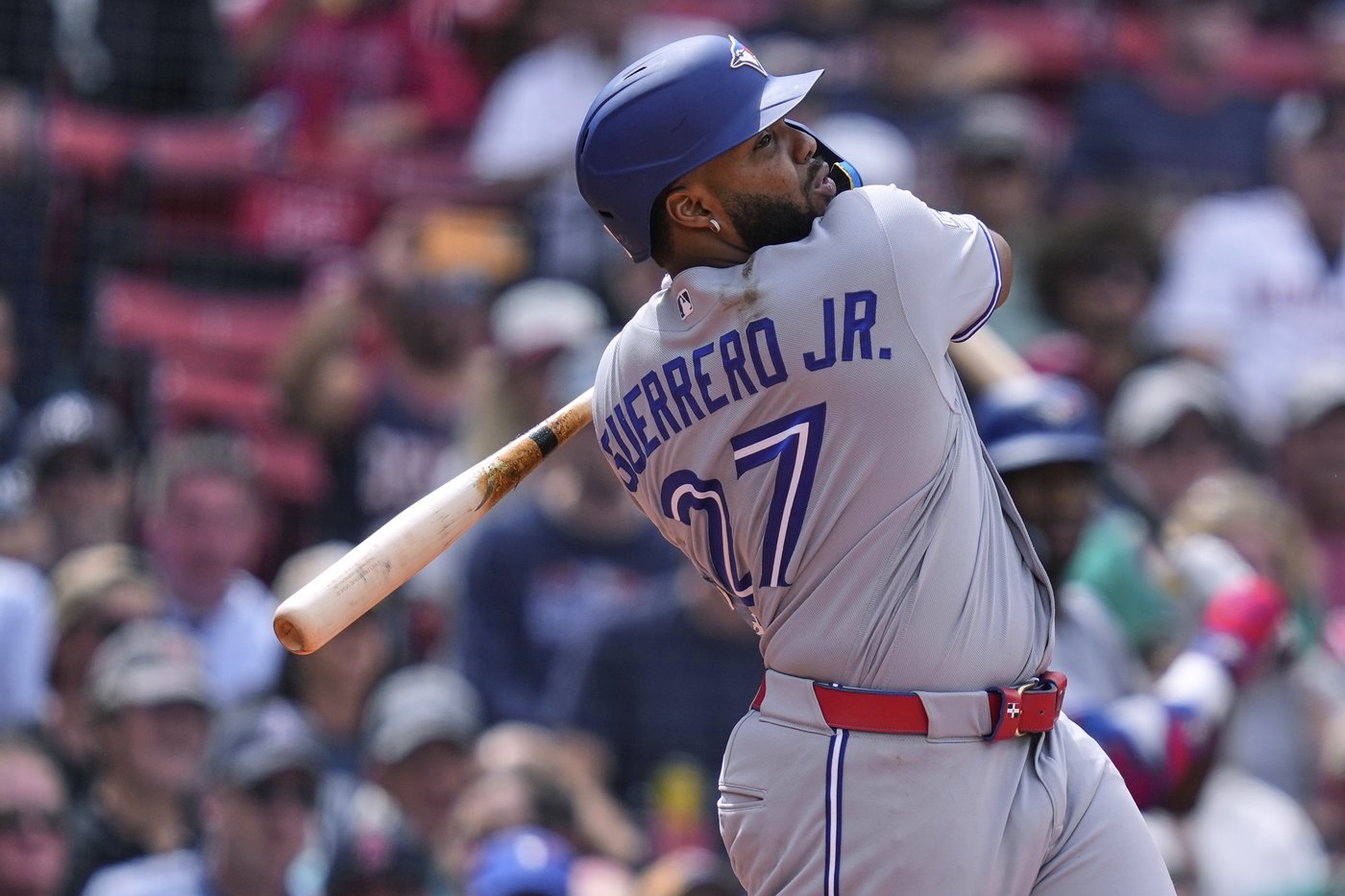 Valenzuela hits go-ahead double in Blue Jays' win over Red Sox | iNFOnews.ca