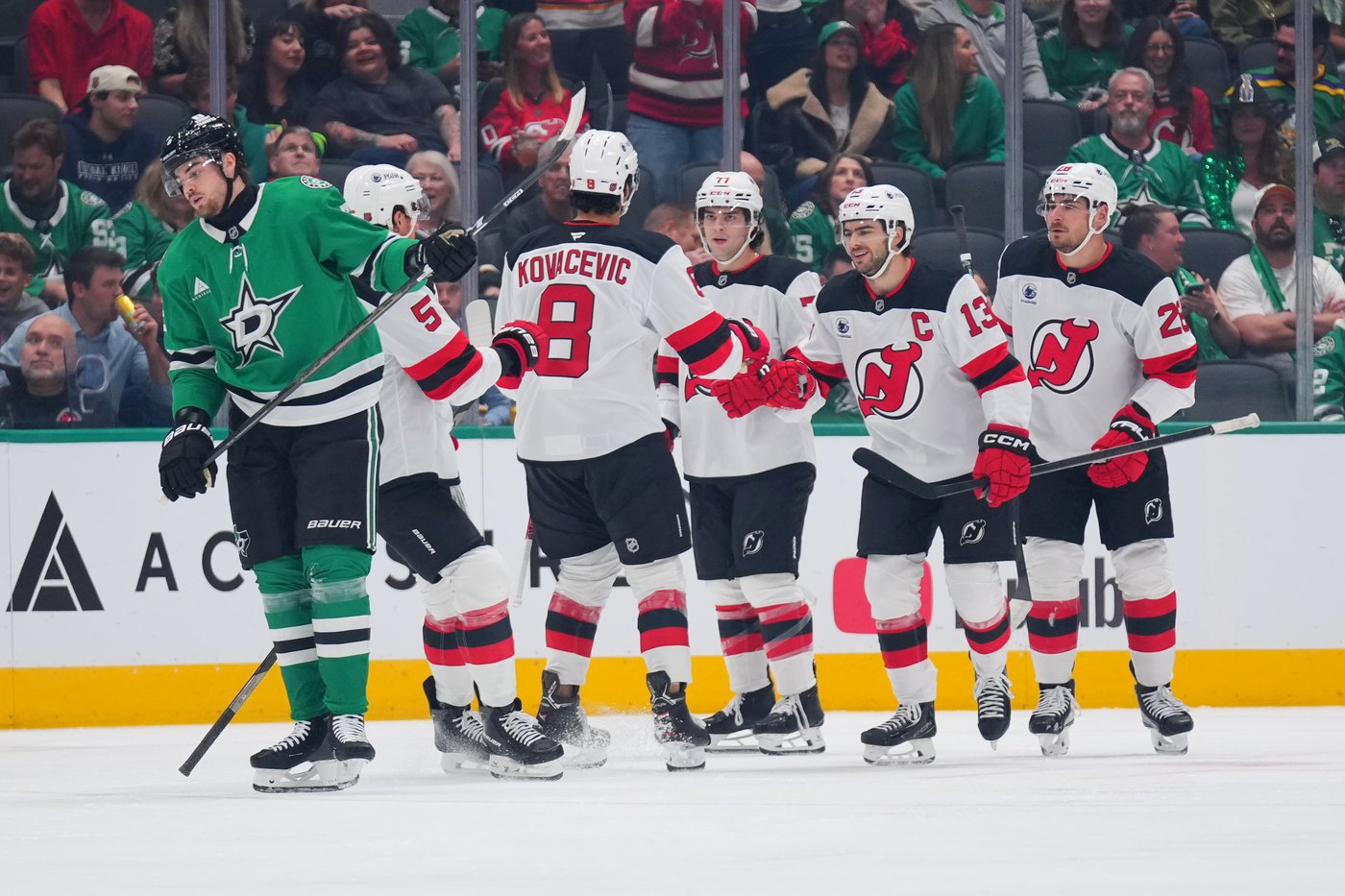 Hellebuyck earns win in Devils debut as New Jersey beats Dallas 5-1 | iNFOnews.ca Hellebuyck earns win in Devils debut as New Jersey beats Dallas 5-1 | iNFOnews.ca