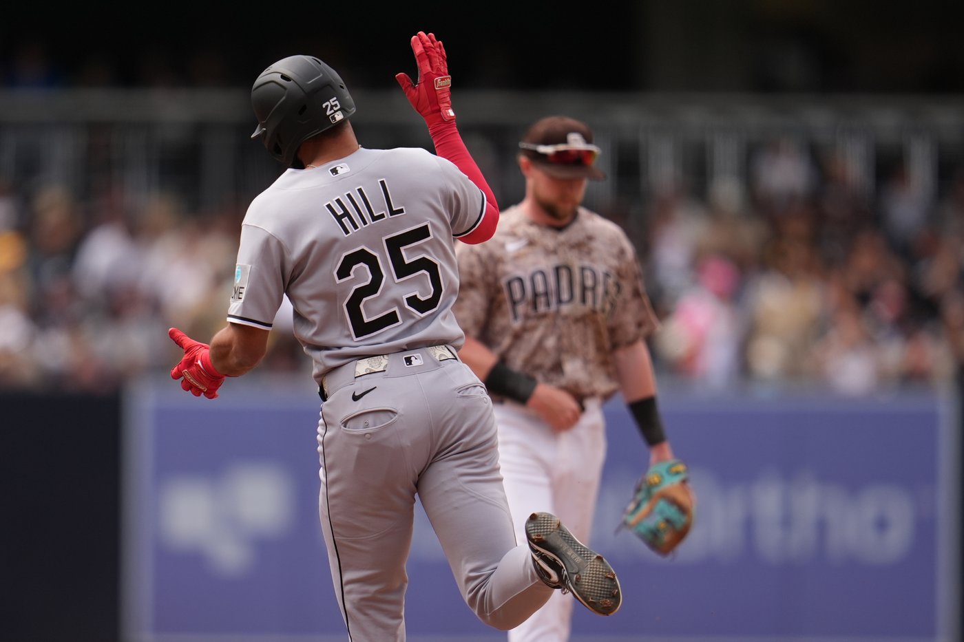 Bogaerts hits go-ahead single, Andujar and Machado homer as Padres beat White Sox to end 4-game skid | iNFOnews.ca