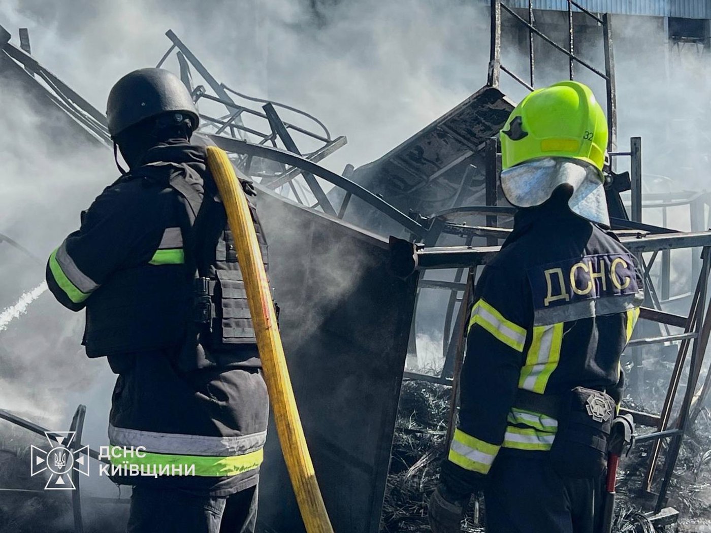 Russian strike on a Ukrainian warehouse kills 37 in the war's deadliest attack this year | iNFOnews.ca Russian strike on a Ukrainian warehouse kills 37 in the war's deadliest attack this year | iNFOnews.ca